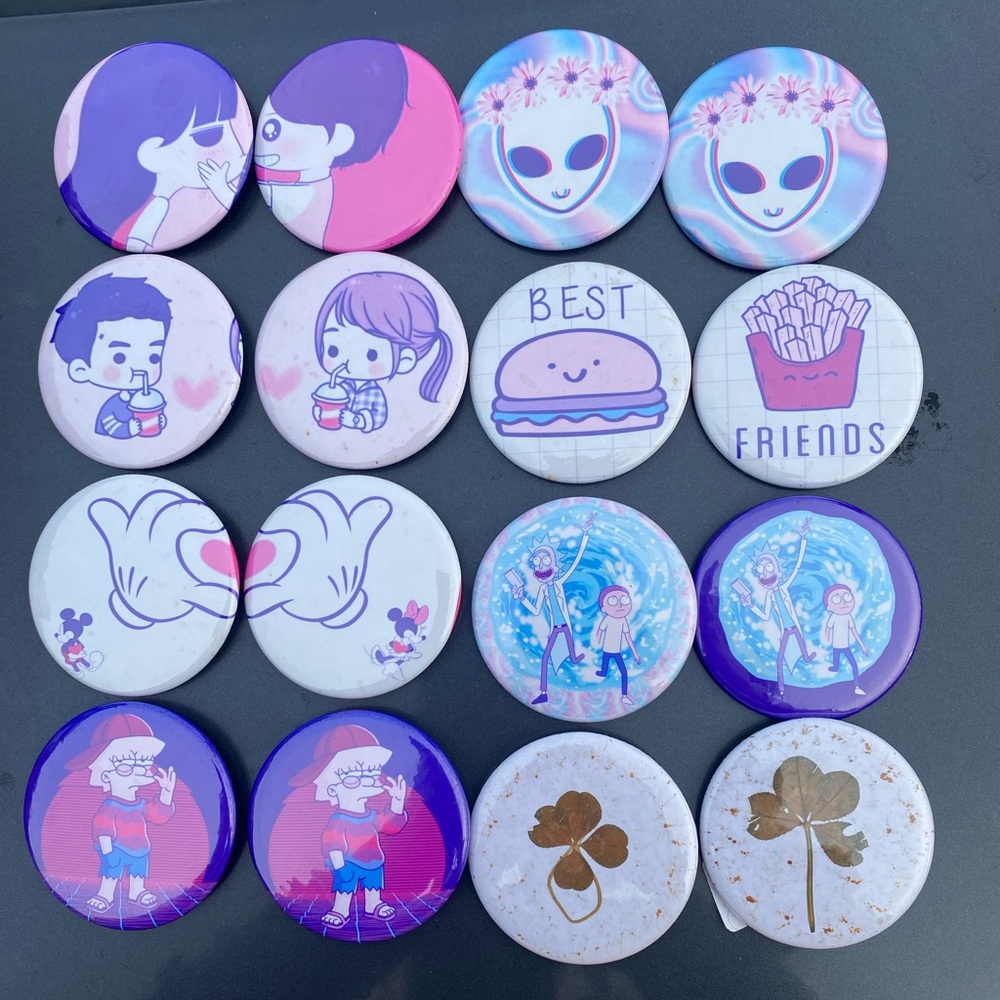 Cute Pair Matching Couples Buttons Pins